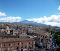 Adrano, panorama con Etna