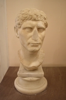 cd. Marco Giunio Bruto, su busto moderno di Guglielmo della Porta- 30 a.C. ca. Inv.6181 - The so-called Marcus Junius Brutus set in a modern bust by Guglielmo della Porta c. 30 BC. Inv.6181