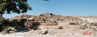 altra panoramica dell'acropoli con in fondo la veduta del tempio A