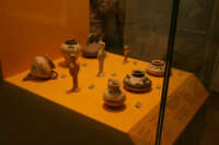 Miniature di vasi da una tomba di bambino 14°-13° sec a.C. 