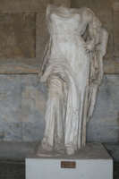 Statua forse di Afrodite