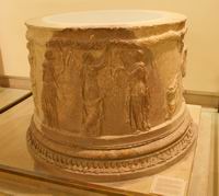 Altare Circolare di Atena Pronaia