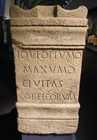 Altare dedicato a Giove ottimo dalla Civitas Cobelcorum I sec. d.C.