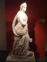 Statua di Iside Pelasgia - II d.C.